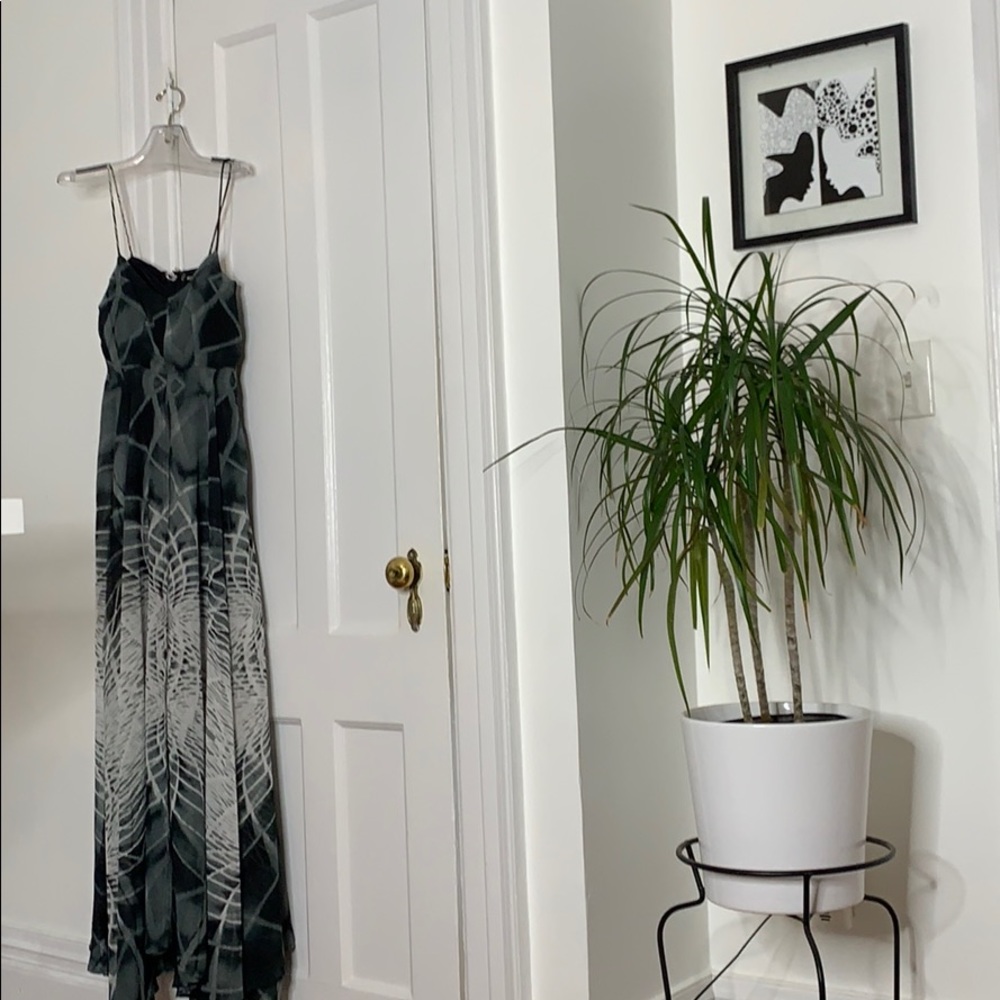 Black and white “spider web” Maxi dress